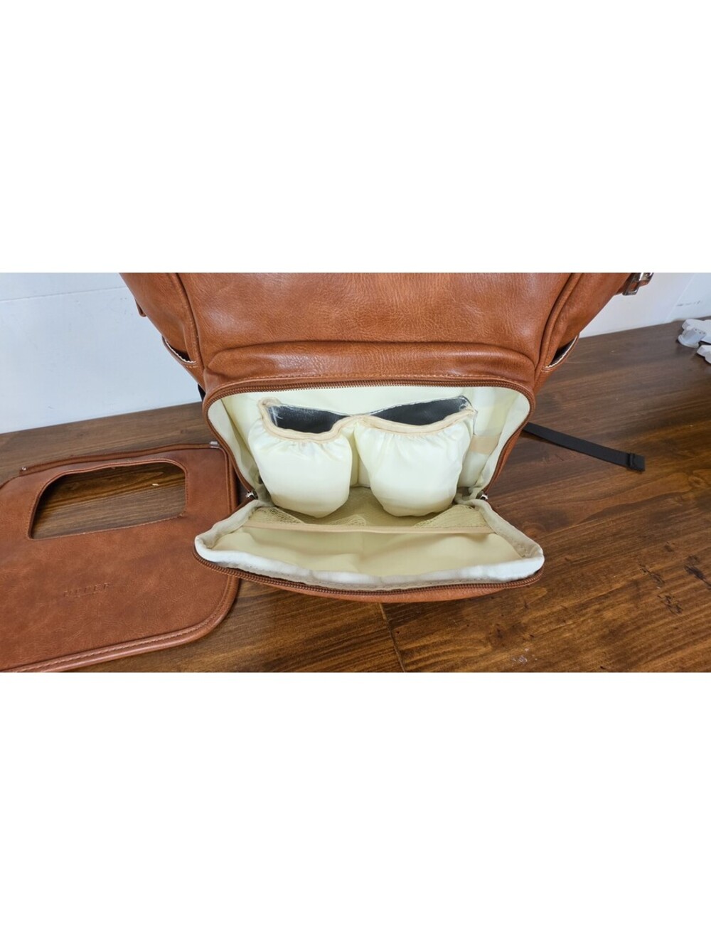UPPER New York Vegan Leather Diaper Bag, Brown, # 63 - Picture 11 of 15
